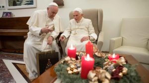El Vaticano citó al papa Francisco para responder a Benedicto XVI sobre el celibato de los sacerdotes