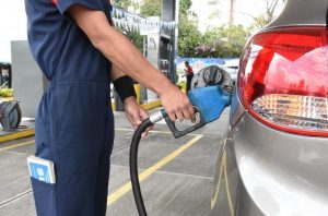Defensoría pide a RECOPE y MINAE plan sobre proyecto de gasolina con etanol