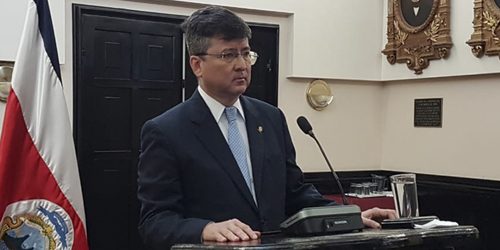 Diputado del PUSC exigirá respuestas de Hacienda sobre situación tributaria del Presidente Carlos Alvarado
