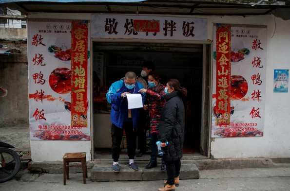Nuevo balance del coronavirus en China: ya son 360 los muertos y más de 17.000 los casos