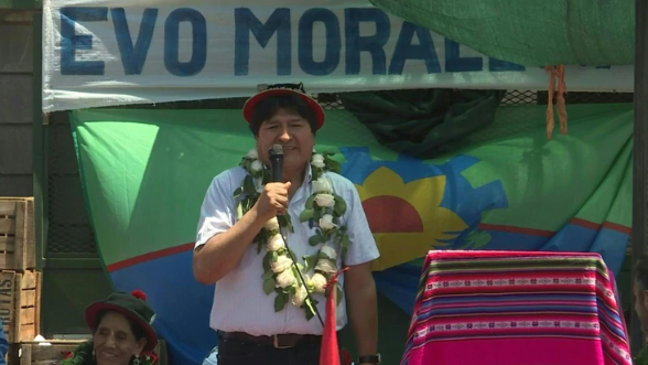 Evo Morales abandonó la Argentina y viajó a Cuba para su tratamiento médico