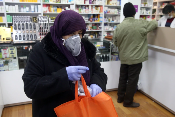 Irán confirmó cuatro nuevas muertes por coronavirus y la cifra oficial llegó a 19