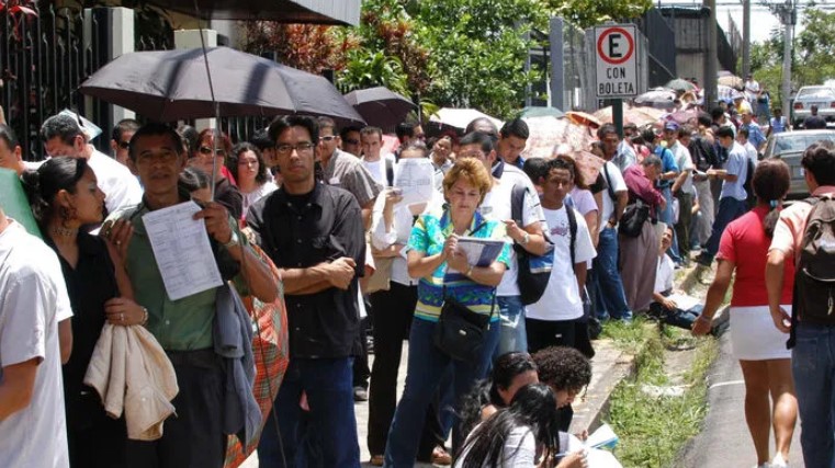 Diputados reprochan al gobierno falta de soluciones ante cifras de desempleo