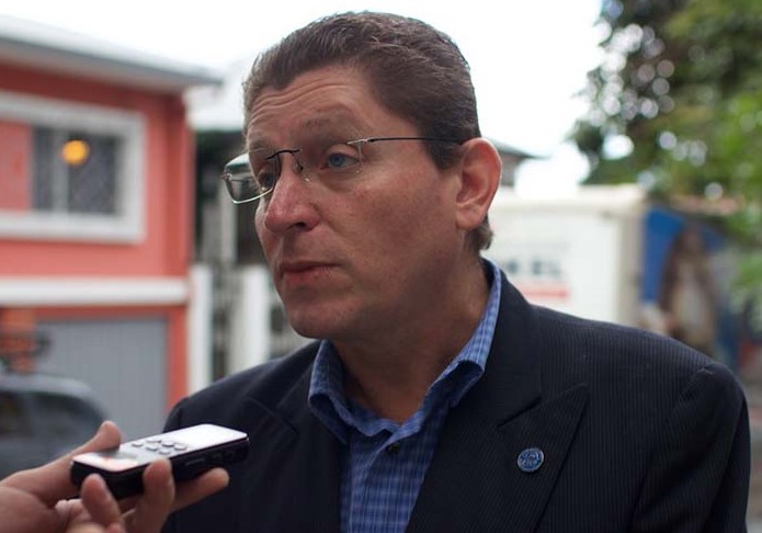 Congreso rechaza intento de repudiar a Presidente Alvarado por creación de UPAD
