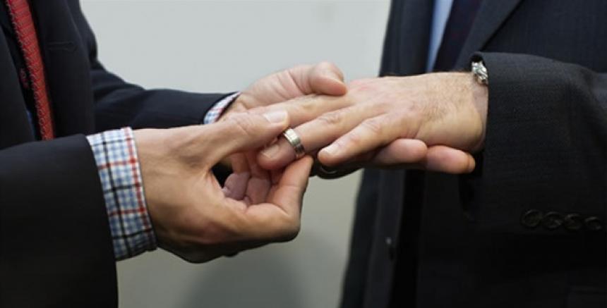 Informe revela que matrimonio igualitario generaría ganancias de hasta ¢373 mil millones al año