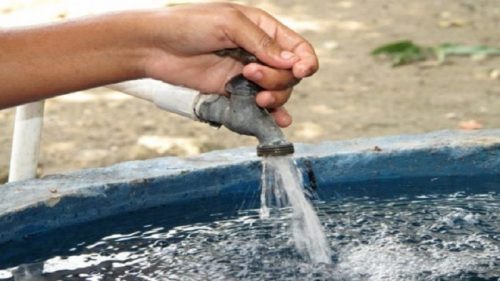 Autoridades piden consciencia a población en teletrabajo por consumo desmedido del agua potable