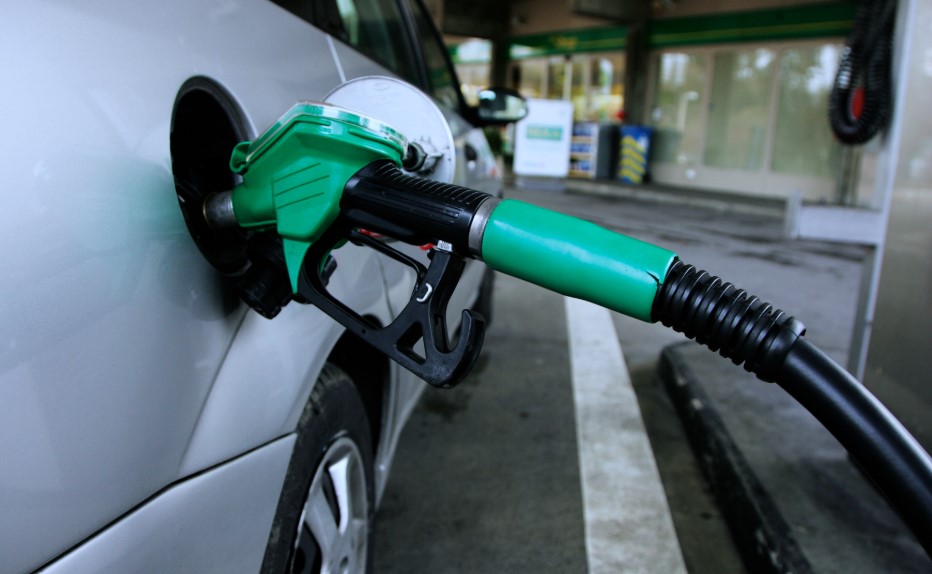 Consumidores de Costa Rica pide a diputados ‘enterrar’ plan que congelaría tarifas de combustible