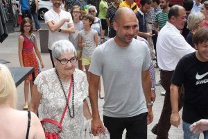 Las condolencias del mundo del fútbol tras la muerte de la madre de Pep Guardiola