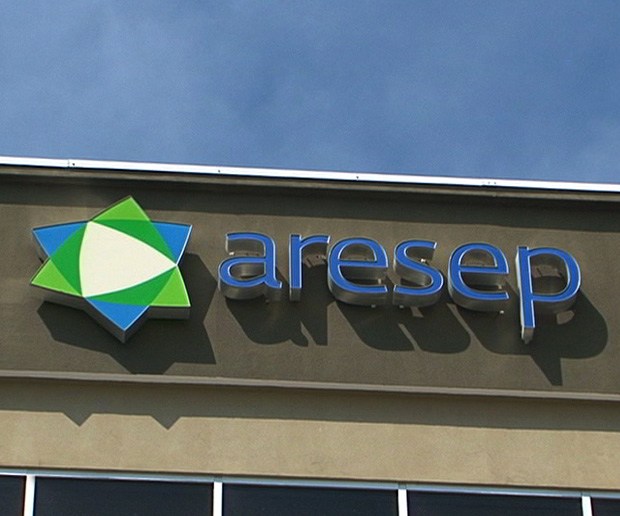ARESEP pide que quienes puedan paguen servicios públicos para evitar quiebre de estas empresas