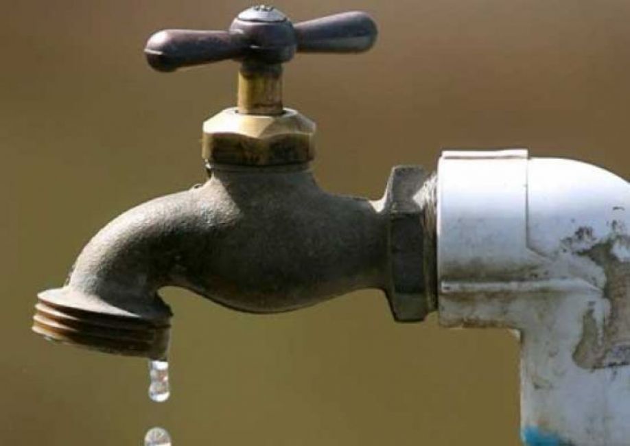 Más de 320 mil personas se verán afectadas por racionamientos de agua en próximas dos semanas