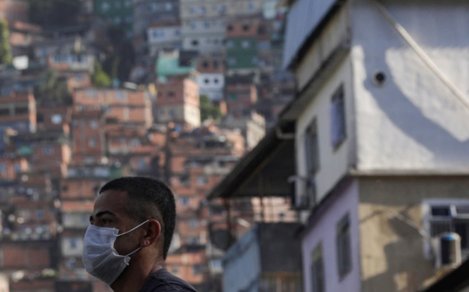 El coronavirus llegó a la favela más grande de Brasil
