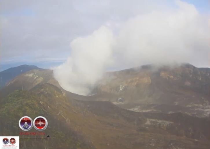 CNE monitorea de cerca reciente actividad de volcanes Turrialba y Rincón de la Vieja