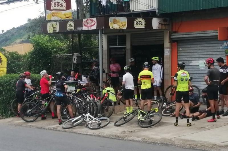 Ministerio de Salud advierte que multará a ciclistas que incumplan medidas sanitarias por COVID-19