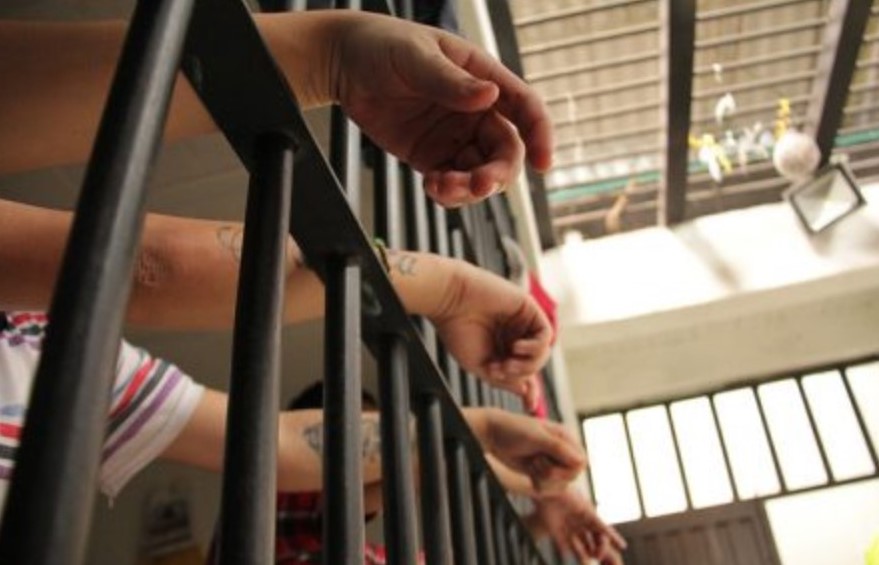 Estudian perfil de 31 primeros reos con factores de riesgo que saldrían de prisión por Covid19
