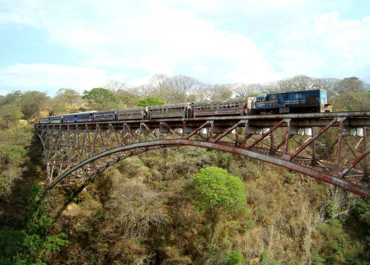 Estudios de proyecto para reactivar tren a Puntarenas costarán ¢314 millones