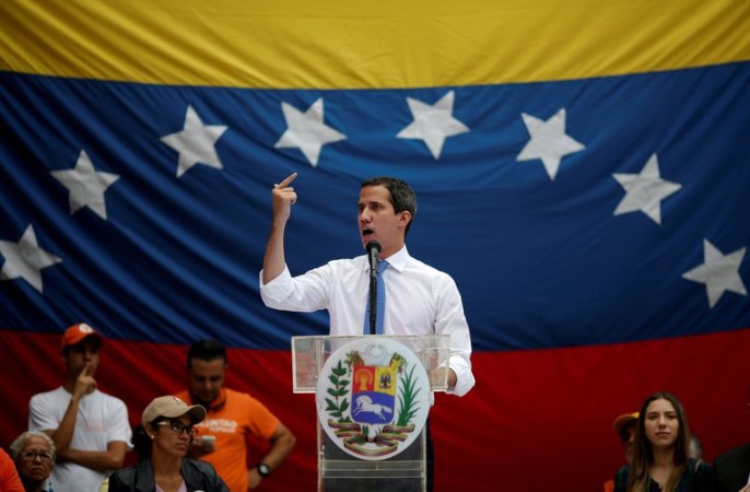 El gobierno de Juan Guaidó presentó sus argumentos para evitar que el oro venezolano en el Reino Unido caiga en manos del chavismo