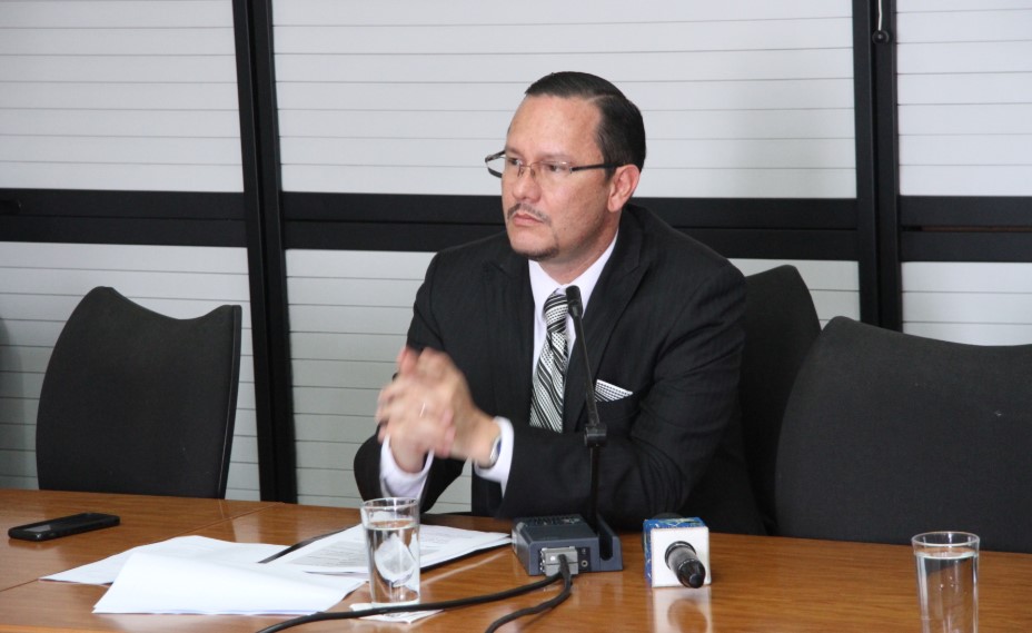 Fiscalía acusa a Juan Carlos Bolaños y exmagistrado Celso Gamboa por viaje a Panamá
