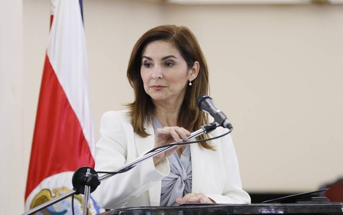 Diputada reprocha críticas del gobierno a oposición por recursos para bono Proteger