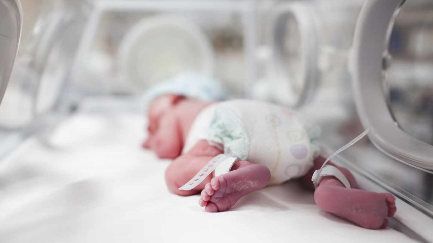 CCSS descarta que recién nacido tenga Covid-19: Se investiga si se trató de un falso positivo