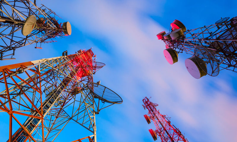 Renuncias en MICITT llenan de incertidumbre al sector telecomunicaciones