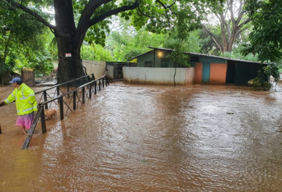 Lluvias no dan tregua en Guanacaste: CNE atiende 70 incidentes por inundaciones