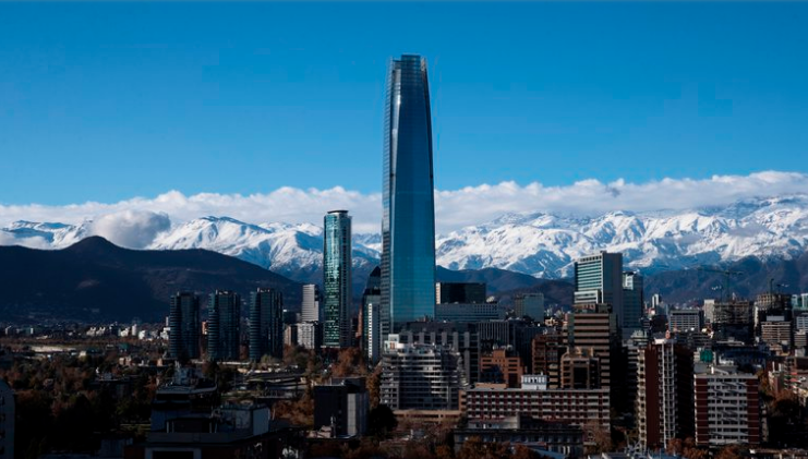 Por los confinamientos, la calidad del aire de Santiago está en su mejor nivel en más de tres décadas