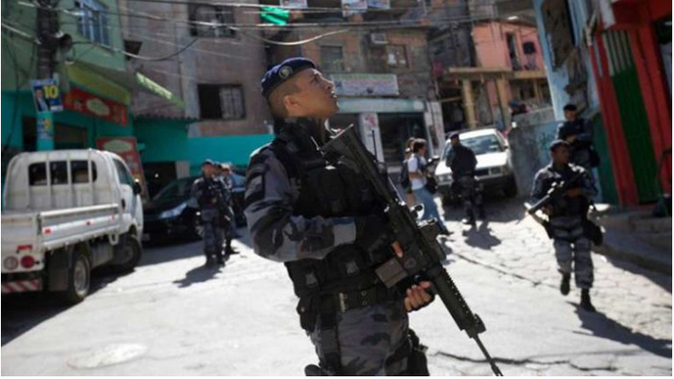 La Justicia de Brasil suspendió las operaciones policiales en las favelas de Río mientras dure la pandemia de coronavirus