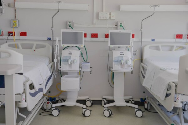 CCSS anuncia expansión de camas Covid-19 para pacientes leves y de cuidados intensivos