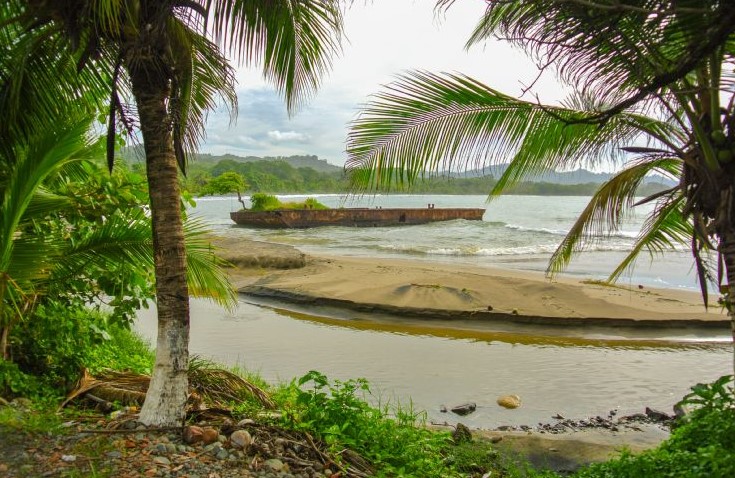 Sector turismo de Talamanca ruega a municipalidad que playas se mantengan abiertas