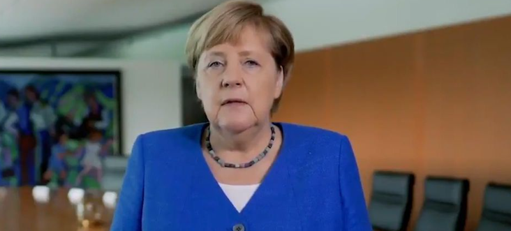 Angela Merkel: “Vemos sistemas autoritarios exitosos en economía a expensas de derechos fundamentales»