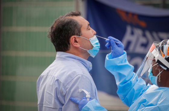 Estados Unidos distribuirá millones de pruebas rápidas de coronavirus