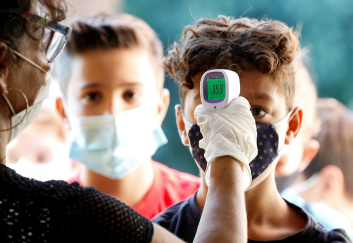 Italia reinició las clases tras seis meses de cierre por el coronavirus y con temor a un rebrote