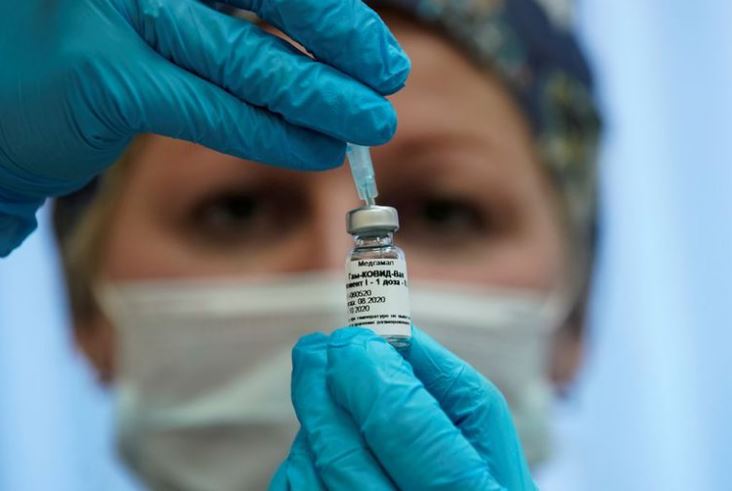 Agencia Europea de Medicamentos realizará  revisión acelerada de  vacuna de Oxford-AstraZeneca