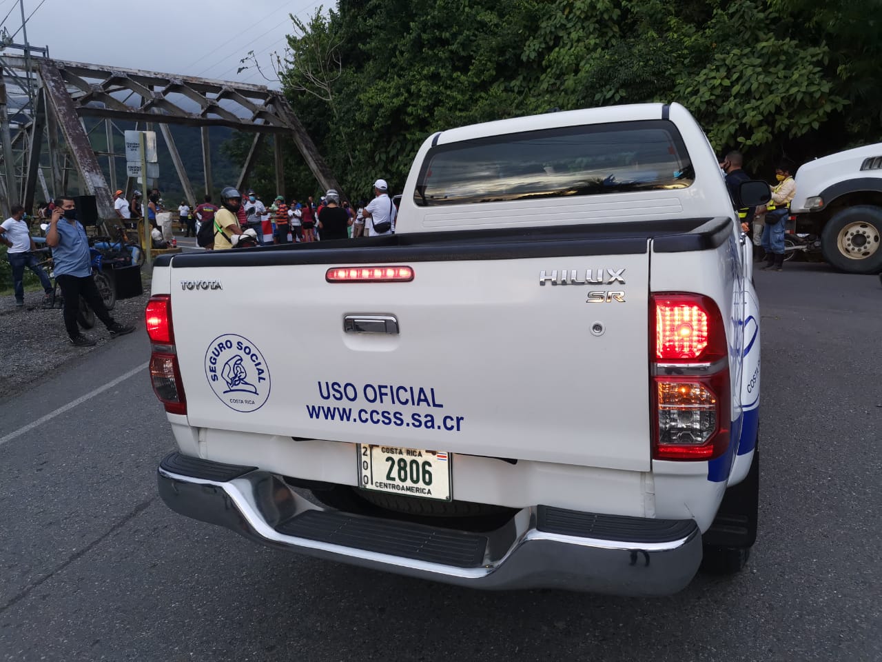 CCSS advierte riesgo de desabastecimiento en insumos por bloqueo de manifestantes a camiones distribuidores