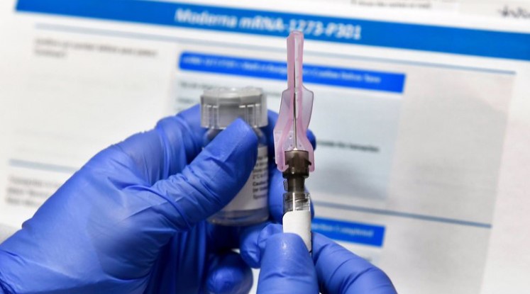 El laboratorio Moderna confirmó que su vacuna contra el Covid-19 no estará disponible antes de las elecciones en EEUU