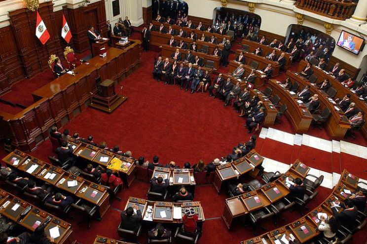 Perú sin presidente: el Congreso se reúne para una nueva votación que permita acabar con el vacío de poder