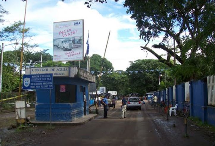 Investigación señala supuesta complicidad entre policías de Nicaragua y Costa Rica para permitir tráfico de migrantes