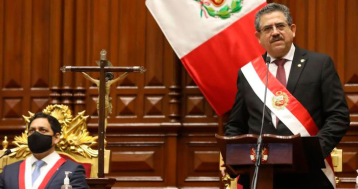 Manuel Merino asumió como presidente de Perú y confirmó que habrá elecciones presidenciales el 11 de abril de 2021