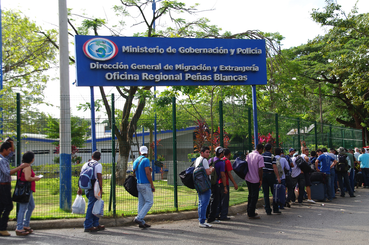 Costa Rica mantiene orden de aislamiento por 14 días para quienes ingresen por fronteras terrestres