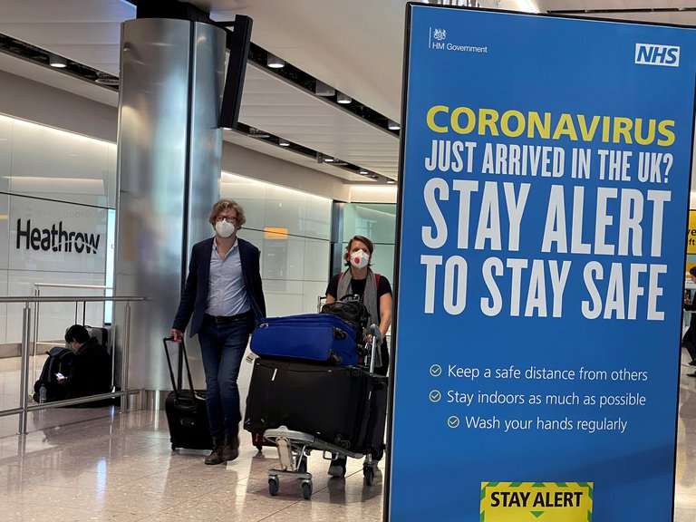 La OMS pidió reforzar controles en Europa ante la nueva variante del coronavirus