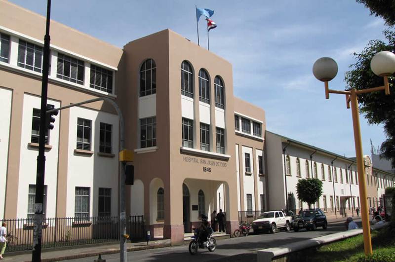 Hospital San Juan de Dios alcanzó ocupación máxima en camas para pacientes Covid-19