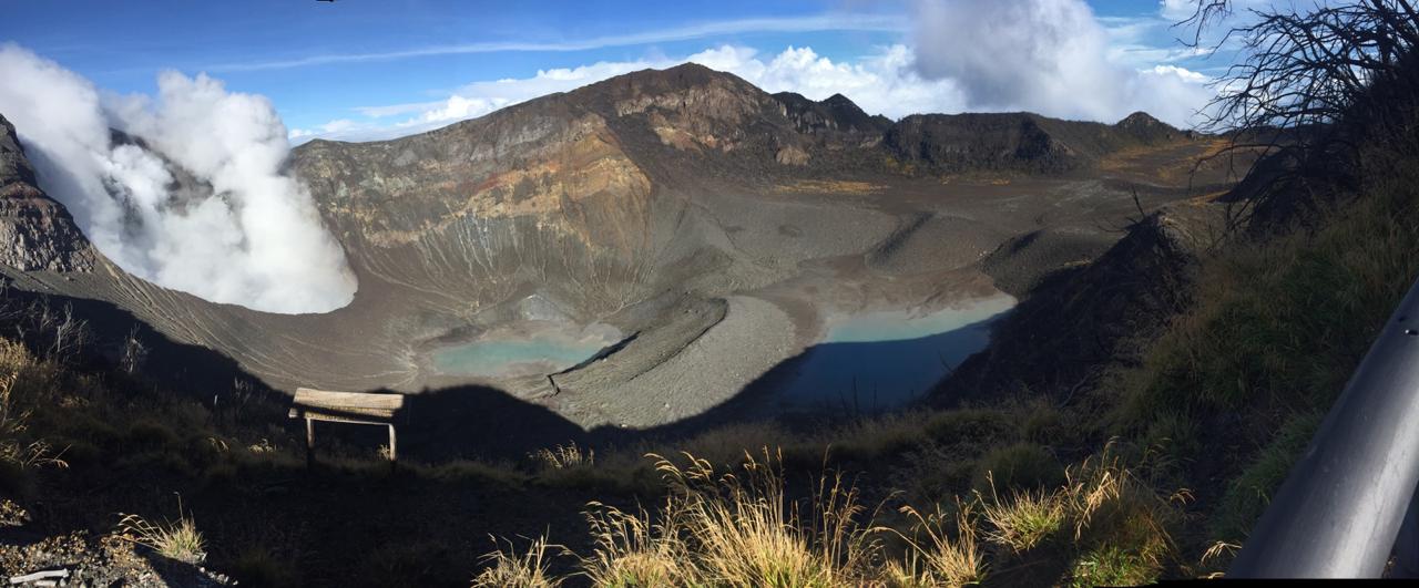 Reabren volcán Turrialba tras ocho años de mantener cerrado acceso a visitantes
