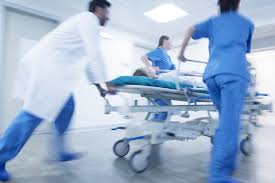 CCSS y Seguridad acuerdan traslado aéreo de pacientes graves con Covid-19 a hospitales de la GAM