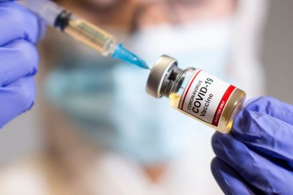 Comisión discute incluir en vacunación contra el Covid-19 a trabajadoras en período de lactancia
