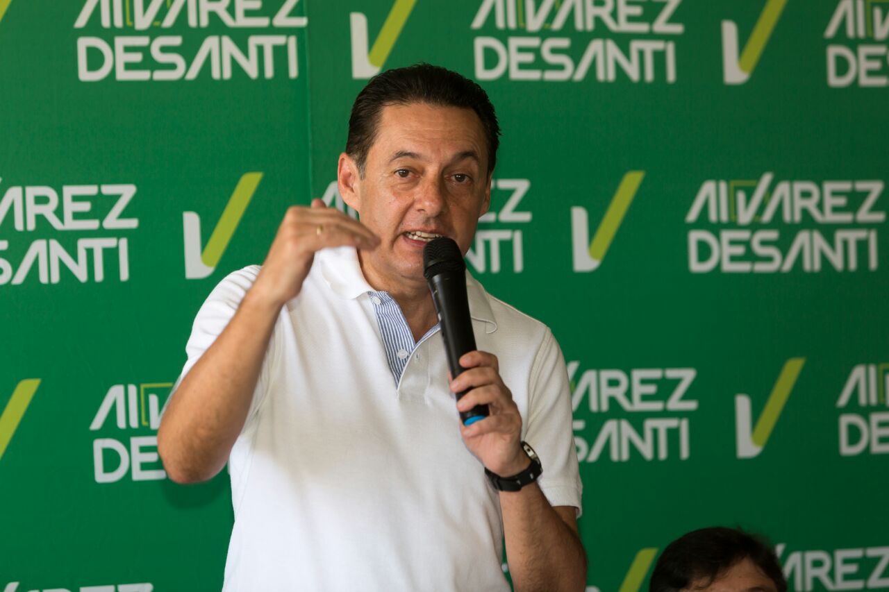 Antonio Álvarez Desanti sería precandidato presidencial del PLN en caso de no encontrar figura de consenso