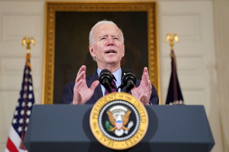 Joe Biden adelantó que EEUU no levantará las sanciones a Irán hasta que el régimen persa deje de enriquecer uranio