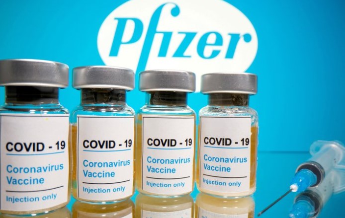 Pfizer retomará envío de vacunas al país esta semana: Se dará prioridad a mayores de 58 años de edad