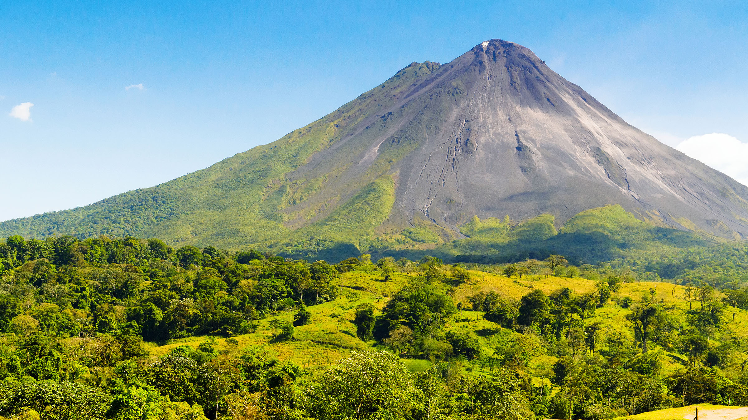 Parque Nacional Volcán Arenal obtiene reconocimiento como el sexto mejor del mundo
