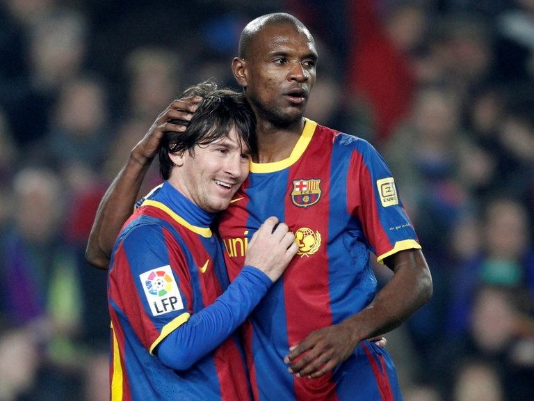 Éric Abidal rompió el silencio tras su recordado altercado con Lionel Messi: “Tuvimos una conversación fuerte”