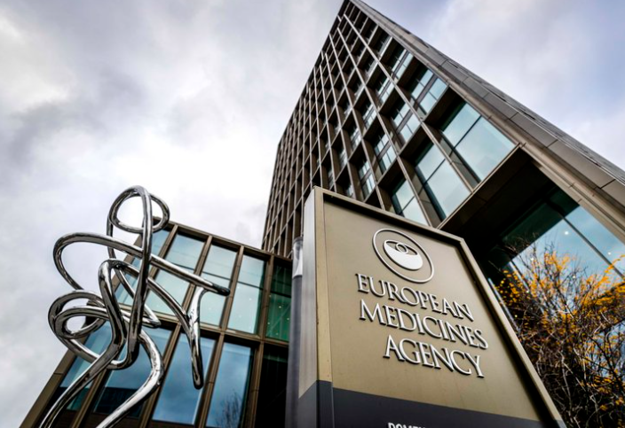 La presidenta de la Agencia Europea de Medicamentos aconsejó no aprobar el uso de la vacuna rusa Sputnik V